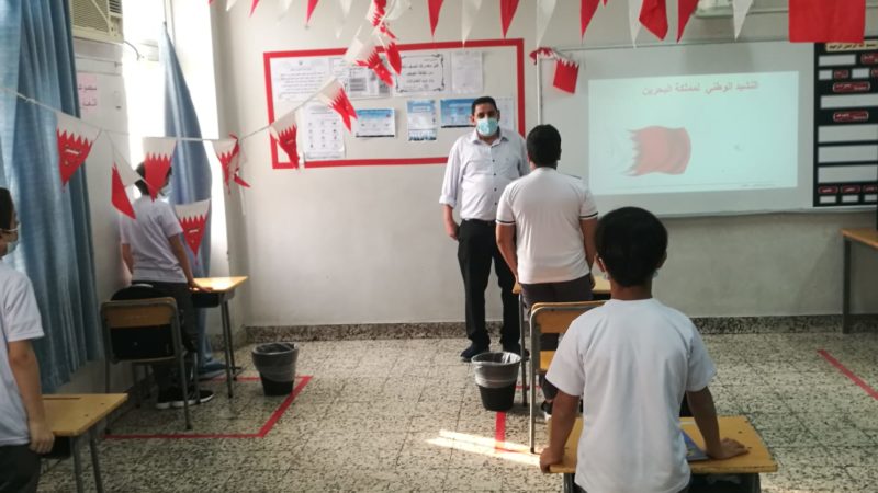 بعد طول انتظار .. طلبة الفارابي يعودون إلى مقاعد الدراسة وفق اجراءات احترازية دقيقة