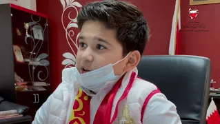 الفارابي تيوب: الطالب حسين يحاور مدير المدرسة أ. عادل النجار في لقاء مصور