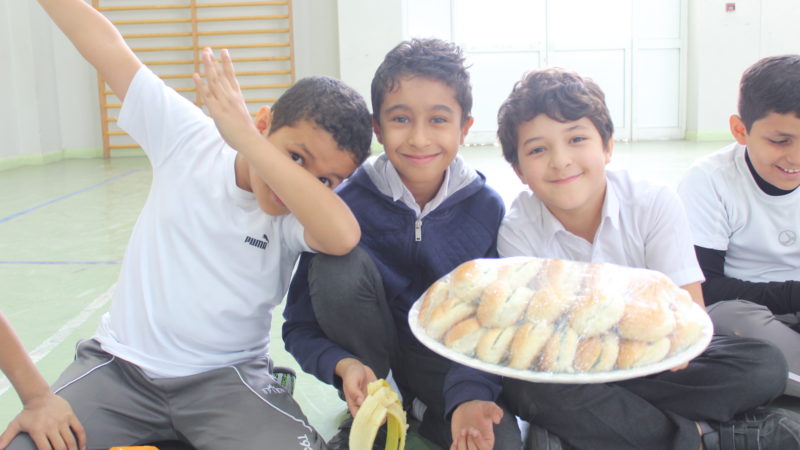 مـــــدرســـــة الـــــفـــــارابـــــي تــنــظــم أســــــبــــــوع الـــــــغـــــــذاء الـــصـــحـــي