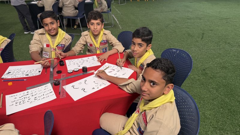 أشبال الفارابي يشاركون في ورشة فنية لتعلم فنون الخط العربي